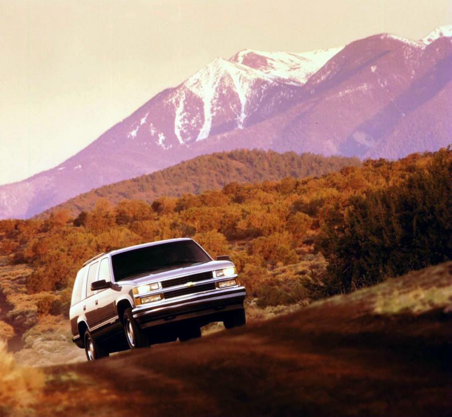  Chevrolet Tahoe 1996 года  (фото 7 из 11)